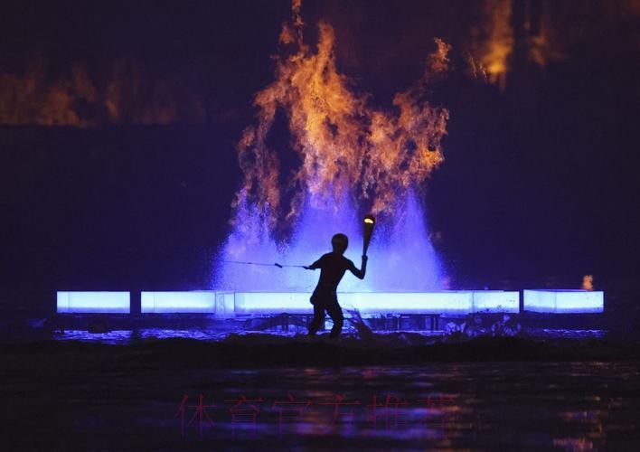 “牵手世运 点燃梦想” 成都世运会火炬传递在三星堆启动 “牵手世运 点燃梦想” 成都世运会火炬传递在三星堆启动